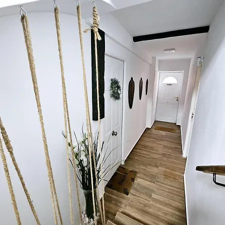 Leon 60 M2 Maximo 4 Huespedes Διαμέρισμα