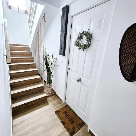 Διαμέρισμα Leon 60 M2 Maximo 4 Huespedes